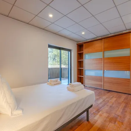 Flateli Palau * Girona