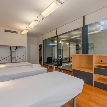 Flateli Palau * Girona