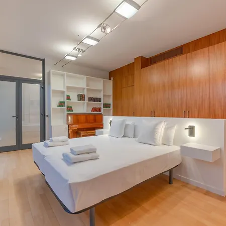 Semesterbostad Flateli Palau Girona